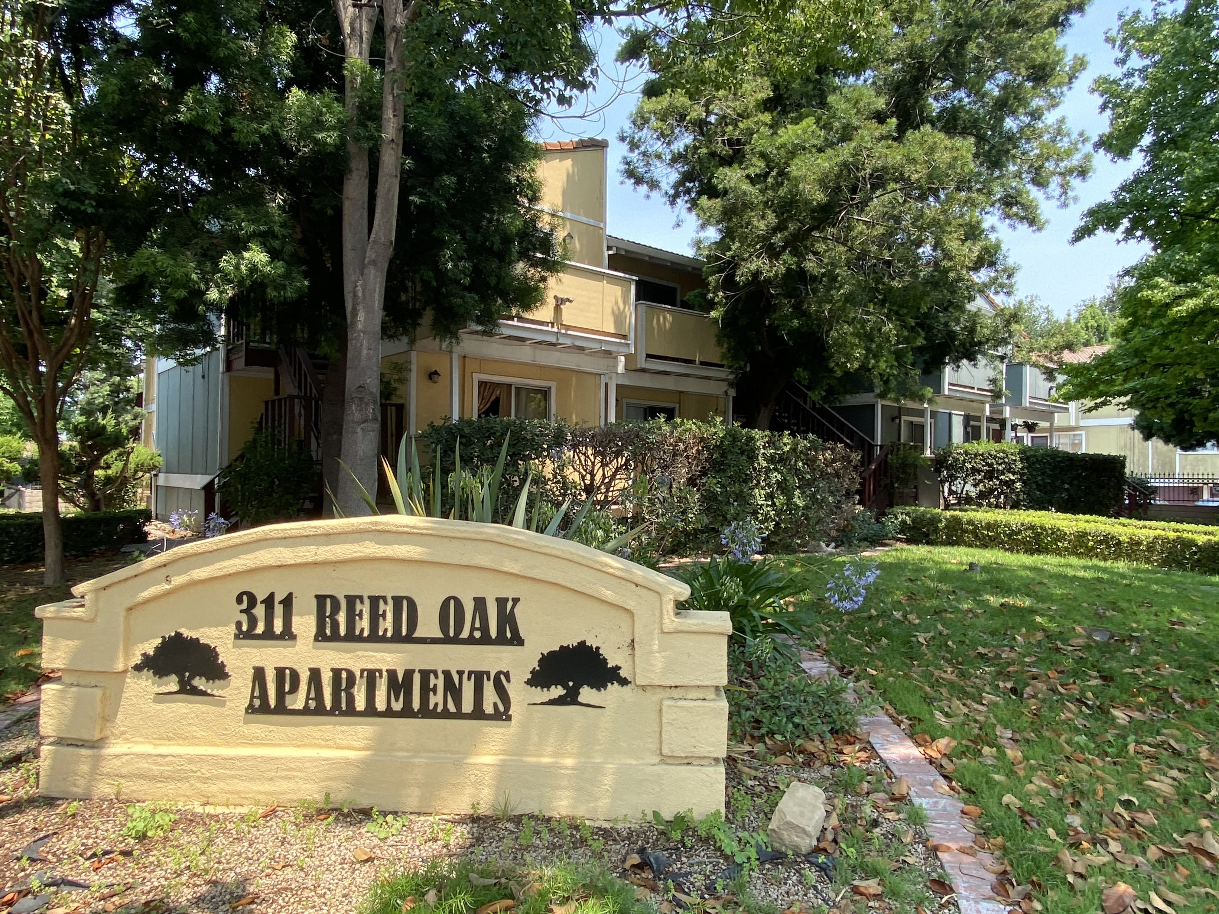 Reed Oaks Apartments photo 4